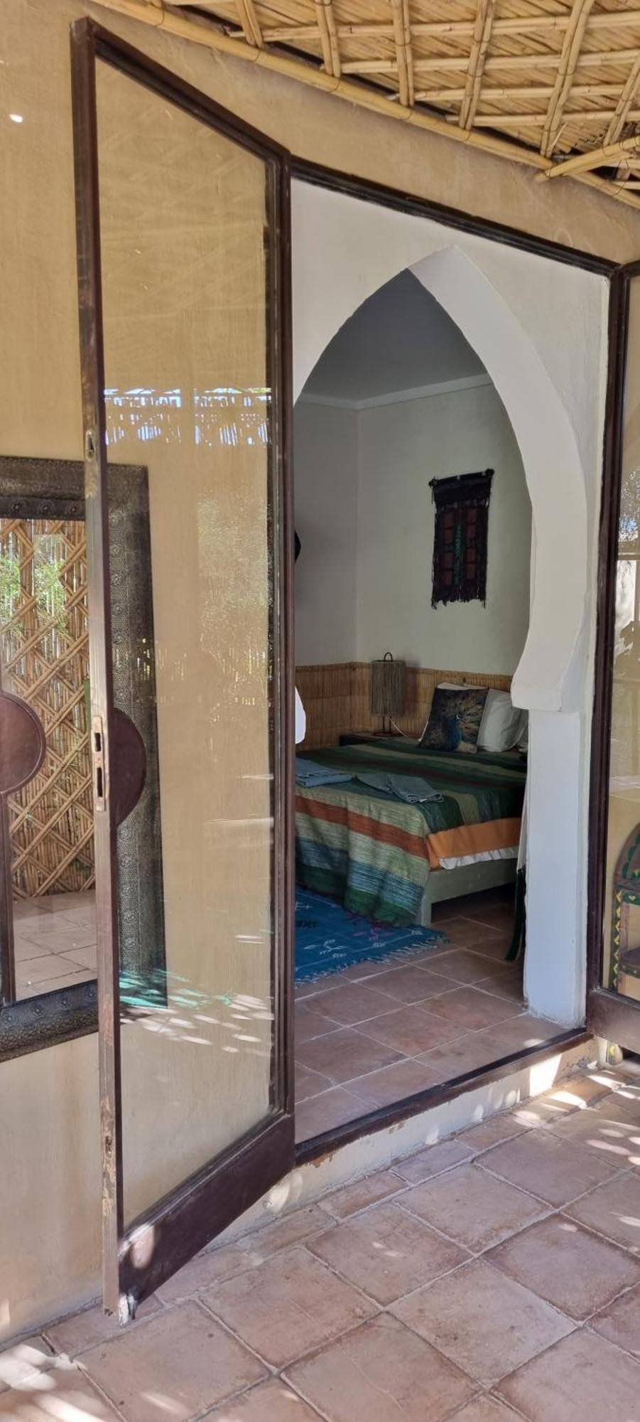 Les Trois Paons Bed & Breakfast ทารัวแดนท์ ห้อง รูปภาพ